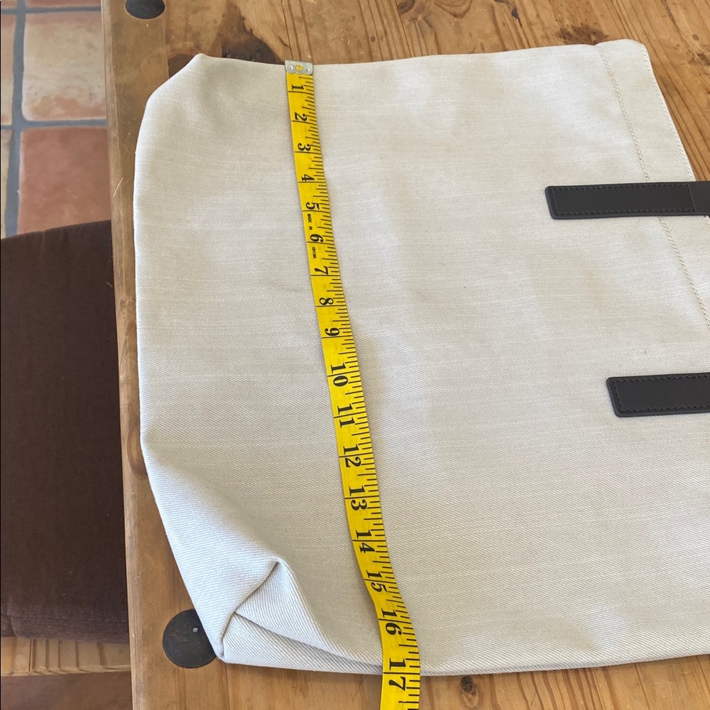 🎉 LIKE NEW‼️ EVERLANE CLASSIC TOTE‼️ - Picture 5 of 14